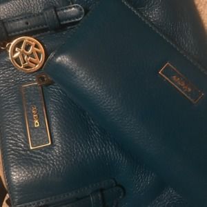 Meet your Posher, Adelma